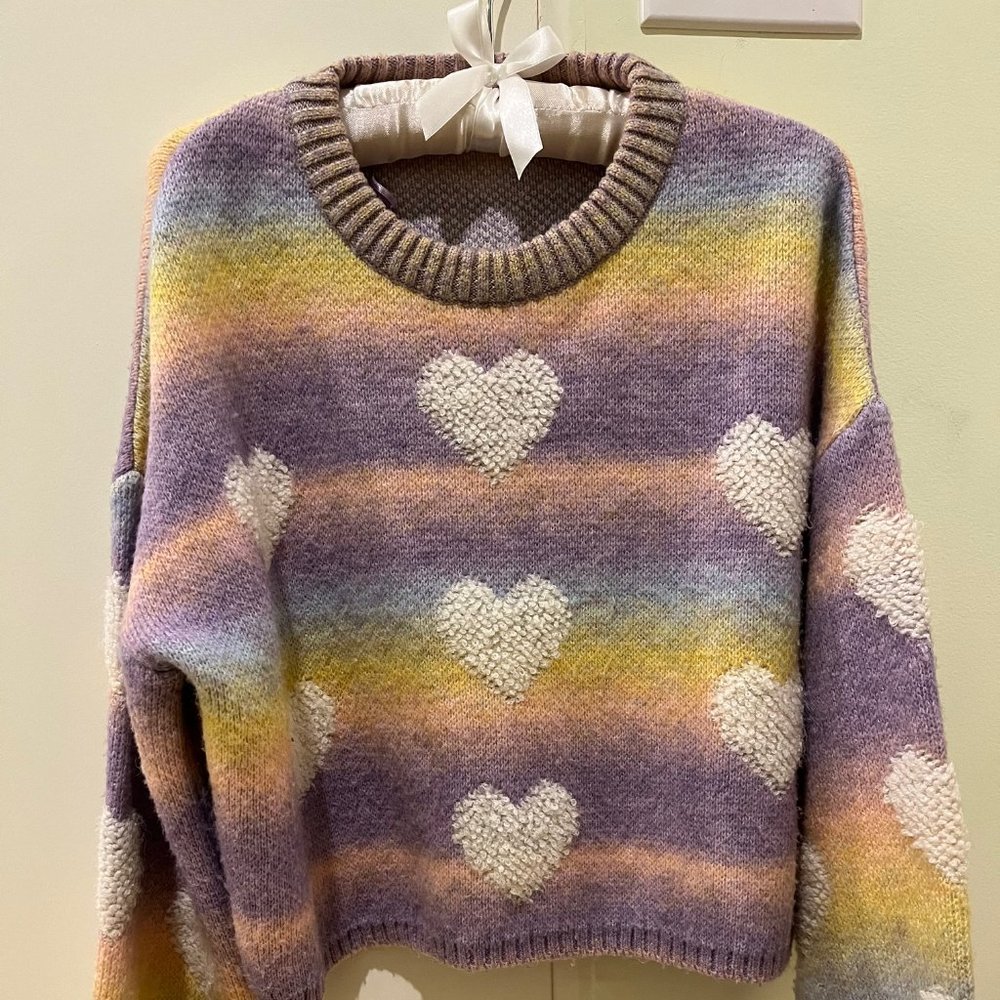 ASO Enid Stradivarius Rainbow Heart Sweater